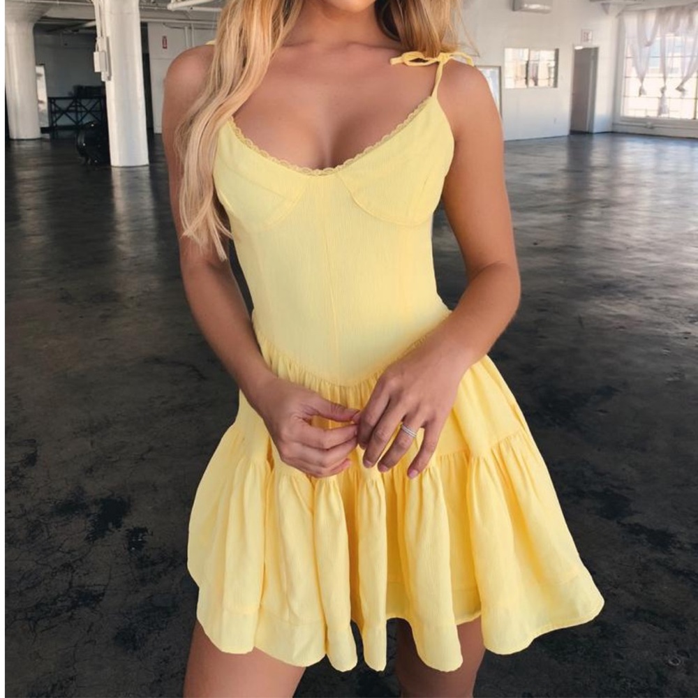 BRAND NEW Tiger Mist Bijou Dress in yellow